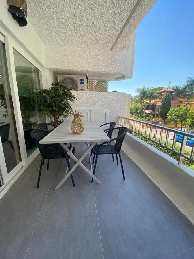 Roy Boston Marbella By Florentia Homes Exteriör bild